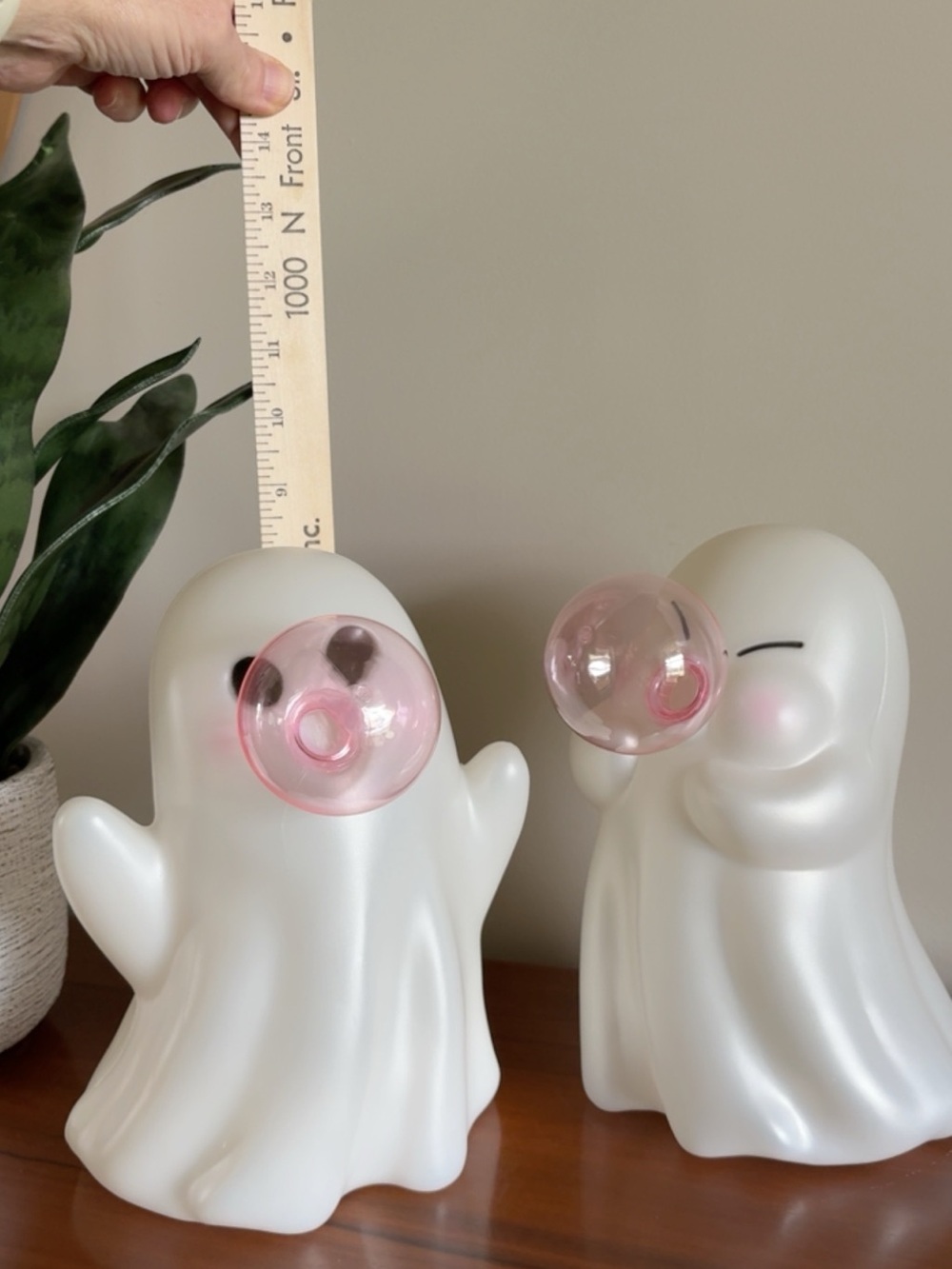VIRAL White Ghost with Pink Bubble Gum Set Bubble Gum Ghost Ghost Blowing Bubble - Picture 4 of 4